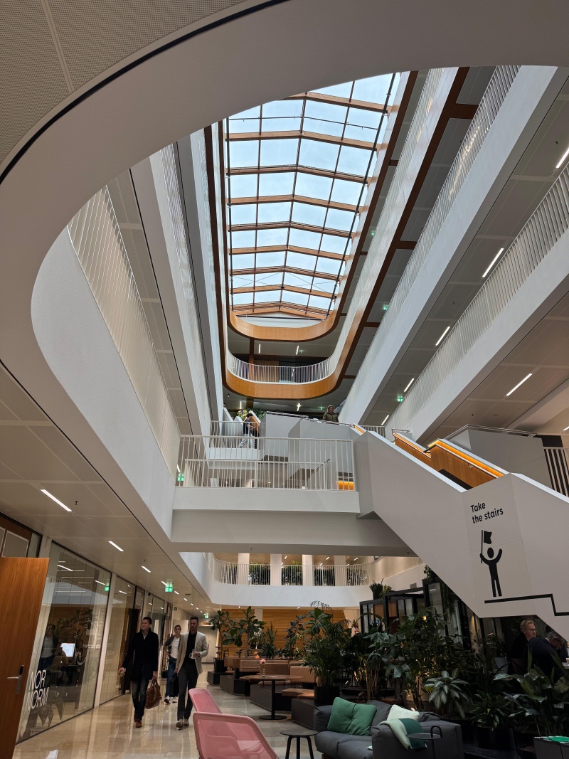 20251113_163151000_ios